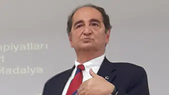 Muzaffer Ilıcak kimdir, neden öldü? DUMESF Başkanı Muzaffer Ilıcak'ın hayatı ve kariyeri