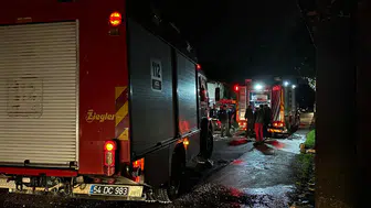 Sakarya'da yangın : Ekipler tarafından kontrol altına alındı