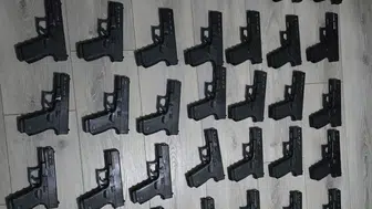 İstanbul'da yasa dışı silah ticareti yapan şahıs gözaltına alındı