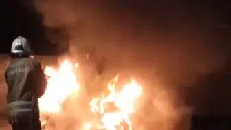 Hatay'da park halindeki motosiklette yangın