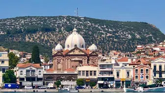 Türk yolcular Midilli Adası'nda mahsur kaldı