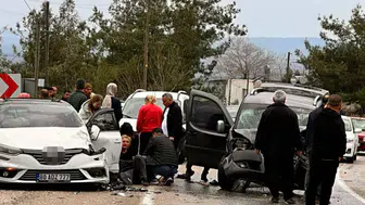 Osmaniye'de iki araç çarpıştı : 1 kişi öldü, 3 kişi yaralandı