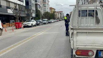 Karaman'da kaza : Kamyonet çocuğa çarptı