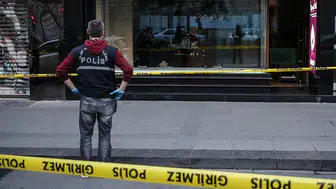 Samsun'da film sahnelerini aratmayan hırsızlık : 2 kız kardeş çaldıkları altınları satarken yakalandı