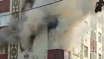 Ataşehir'de madde bağımlısı genç kendi evini yaktı