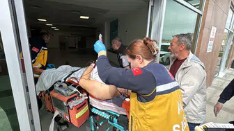 Niğde'de bir kişi önce eşini sonra kendini bıçakladı