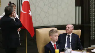 Cumhurbaşkanı Erdoğan, Bakan Tekin ve çocukları kabul etti