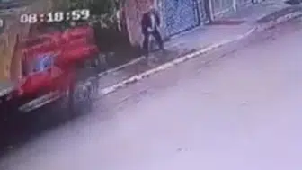 Kocaeli’de freni boşalan kamyon faciası : Yaşlı adam hayatını kaybetti