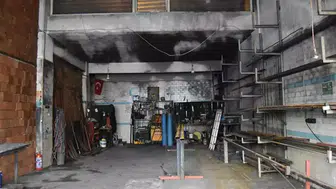 Sobaya dökülen tiner faciaya neden oldu : 2 ölü