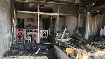 Antalya Serik'te balıkçı dükkanı küle döndü