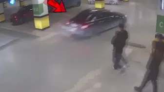 Sarıyer'de AVM otoparkında drift yapan 5 sürücüye 700 bin lira para cezası