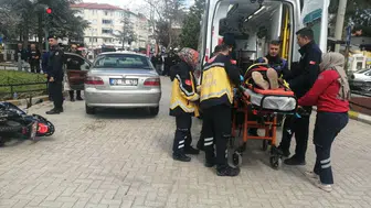 Isparta'da otomobil ve motosiklet çarpıştı : Kazada iki kişi yaralandı