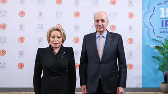 Başkan Kurtulmuş, Rusya Federasyon Konseyi Başkanı Matviyenko ile bir arada