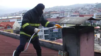 Çorum'da bir şahıs baca temizlerken fenalık geçirdi