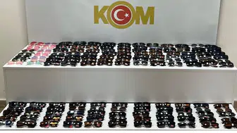 Samsun'da kaçak gözlük operasyonu : 150 güneş gözlüğü ele geçirildi
