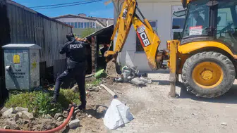 Kütahya Domaniç'te işletme deposunda yangın