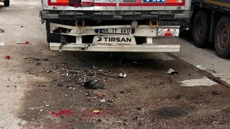 Eskişehir'de tıra çarpan motosiklet sürücüsü öldü