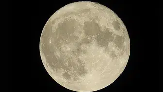 Çin'den yeni keşif : Ay'da iki yeni mineral bulundu