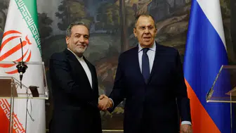 Arakçi : ABD’nin hukuka aykırı davranışları diplomasiyle bağdaşmıyor