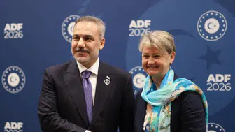 Dışişleri Bakan Fidan, İngiltere Dışişleri Bakanı Cooper ile görüştü