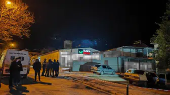 Malatya'da silahlı ve bıçaklı kavgada 2 kişi yaralandı