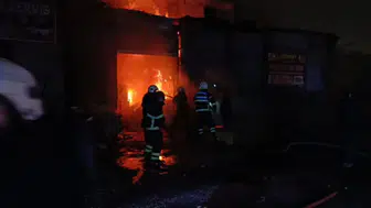 Şanlıurfa'da hurdacı dükkanında yangın