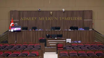 Midesinde uyuşturucu taşıyan 2 kurye tutuklandı : 1,3 kilogram eroin ele geçirildi