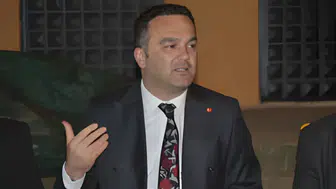 Hasbi Dede CHP'den ihraç edildi