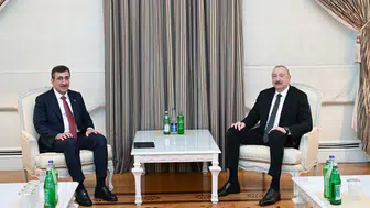 Cevdet Yılmaz, İlham Aliyev ile bir araya geldi