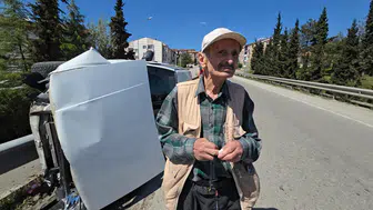 Karabük’te köprü üzerinde kontrolden çıkan otomobil yan devrildi