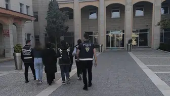 Siirt'te hırsızlık girişiminde bulunan 3 kadın tutuklandı