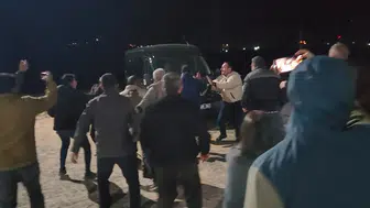 Gülistan Doku soruşturmasında gerilim : Adliye önünde arbede