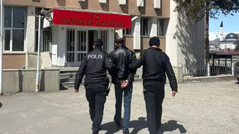 Erzurum'da uyuşturucu operasyonu : Aracın vites ve teyp arasına gizlenmiş zula patlatıldı
