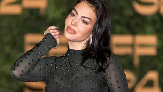 Ünlü isimden bomba itiraflar: Garsondum, temizlikçiydim şimdi patronum