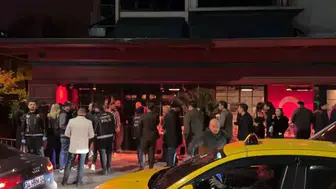 Gece yarısı operasyonu ! İstanbul’da eğlence mekanları basıldı