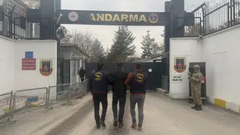 Diyarbakır'da jandarma operasyonu : Hakkında kesinleşmiş hapis cezası bulunan 109 kişi yakalandı