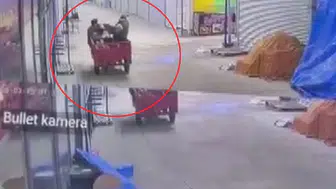 Hatay’da ayakkabı hırsızlığı : Numaralarına bakarak 50 bin TL’lik ürünü çaldılar