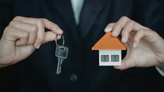 Konut fiyatlarında reel düşüş sürerken kiralar yükselişte