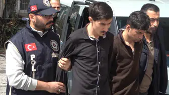 Kırıkkale'de babalarını balta ve bıçakla öldüren 2 kardeş tutuklandı