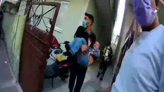 Mersin'de apartmanda korkutan yangın