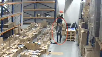 İstanbul Havalimanı Gümrük Müdürlüğü'nde görevli 4 personel gözaltına alındı