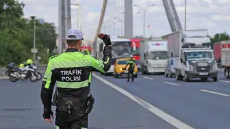 1 Taksim Meydanı açık mı, kapalı mı? İstanbul'da hangi yollar kapalı?