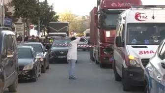 Esenyurt'ta feci kaza : Tırın altında kalan kadın öldü