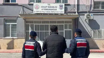 Afyonkarahisar'da 21 yıl hapis cezası bulunan firari hükümlü yakalandı