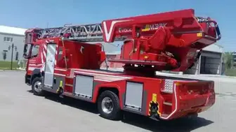 Van Edremit'te sazlık alan yandı