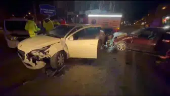 Elazığ'da otomobiller çarpıştı : 2 yaralı