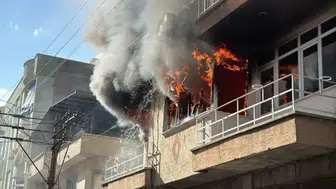 Manisa Turgutlu'da feci olay : Ev yangınında mahsur kalan yaşlı adam hayatını kaybetti