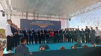 Tarım ve Orman Bakanı Yumaklı Van’da hayvancılık projelerini anlattı