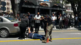 Menteşe'de üç tekerlekli motosiklet otomobile arkadan çarptı : 1 yaralı