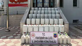 Eskişehir'de bir araçta 2 bin litre sahte sıvı gübre ele geçirildi